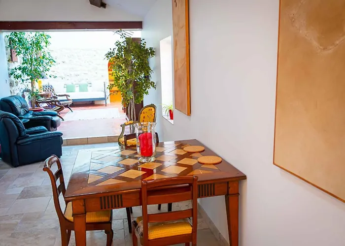 La Vernede Holiday home Nissan-lez-Enserune